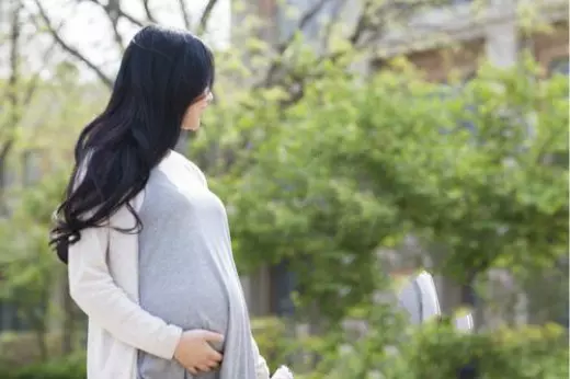 老公遭遇車禍去世,公婆勸我改嫁,小姑子說一話,我做出了決定