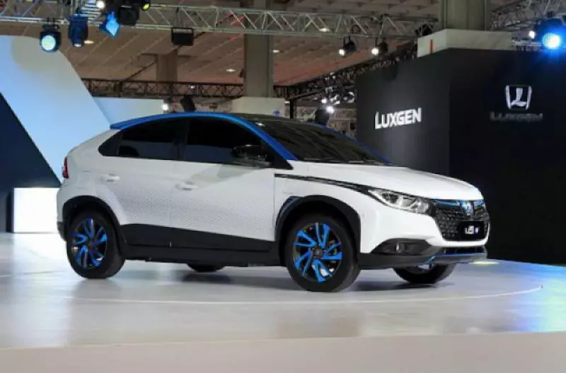 Luxgen U5 EV 電動休旅正式發表,續航力突破 300 公里!
