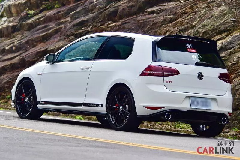 全台唯一!VW Golf GTI「最強版」Clubsport S台灣北漂