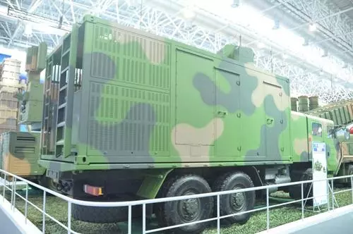 中國雷射武器技術即將彎道超車嗎?不對,我們正把美軍甩出一條街