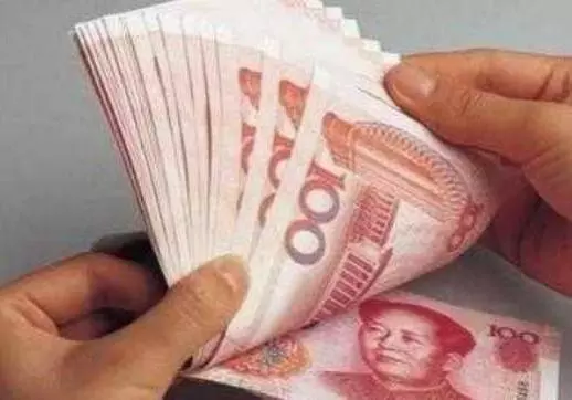 妹妹出嫁我打算給她五萬陪嫁,老婆說一番話,我一分都不敢給了