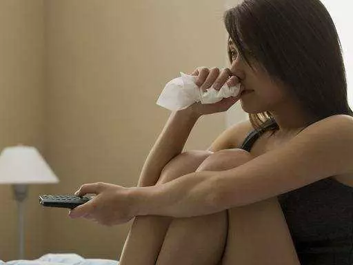 女子不能生育被婆家趕走,再婚後才知幫前夫背鍋,鬧了烏龍