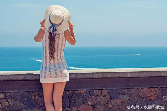 婆婆說:家裡有老人,你不能總加班,媳婦答:老人不是沒癱瘓嗎?