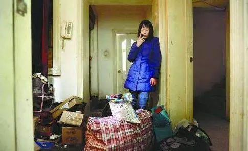 大姑姐離婚後搬來跟我們同住,母親來家裡一趟,公婆回了老家