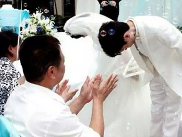 你養你媽我沒意見,可我爸都62歲了你還讓他出去打工賺錢