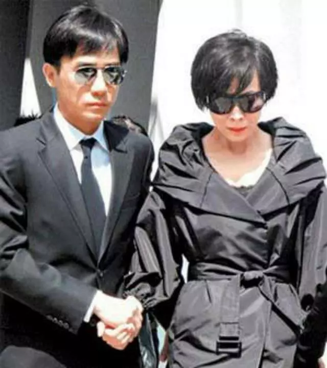 劉嘉玲綁架案，李小龍的死亡之謎，等成龍親口說出真正的秘密！