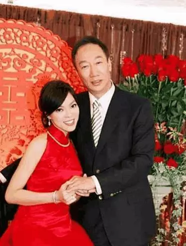 榜上唯一女星!林志玲榮登富比世「亞洲慈善英雄榜」 明細曝光「3年就捐出天價善款」愛心滿滿