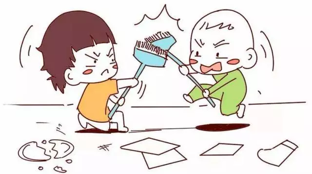 怎麼生了二胎,越來越嫌大寶討厭?網友:控制不了