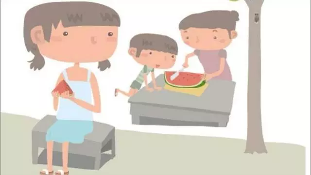 怎麼生了二胎,越來越嫌大寶討厭?網友:控制不了