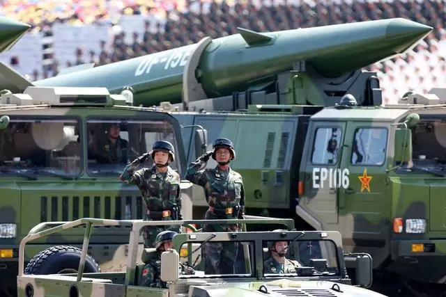 壯哉,中國火箭軍!「百發百中旅」不再一枝獨秀,多支勁旅齊頭並進