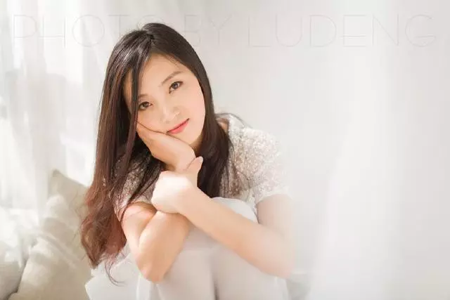 我生病住院婆婆照顧7天7夜,出院後5歲女兒說句話,我笑著提離婚