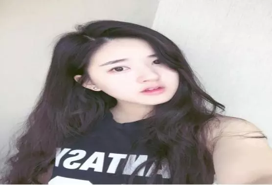婆婆,我跟你兒子已經離婚了,您帶著你一家子趕快搬出我房子吧