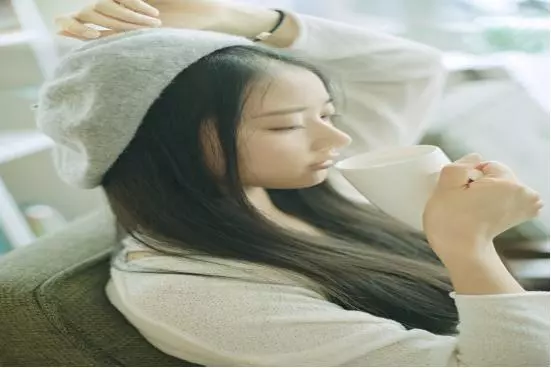 婆婆,我跟你兒子已經離婚了,您帶著你一家子趕快搬出我房子吧