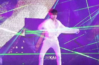 [EXO][新聞]181117 五輯佔據2018首周世界銷量排行榜第五位，EXO成前五唯一韓流藝人！