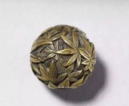 憑直覺選一顆幸運珠?測你近期什麼東西會失而復得