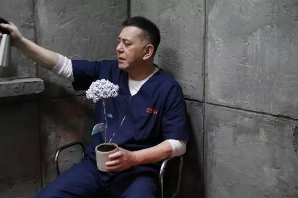 【他也出聲了,講得非常有道理!】為藍潔瑛抱不平,黃秋生:你還要欺負人到什麼時候!