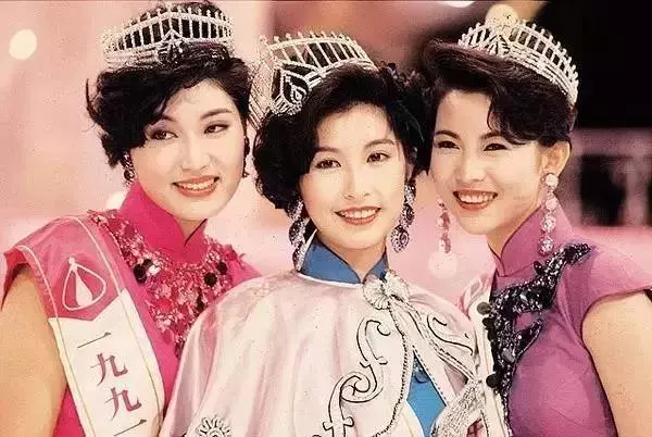 身為最美港姐，她卻嫁給窮小子，放棄事業助他成影帝，結婚18年不生子，依然恩愛無比！
