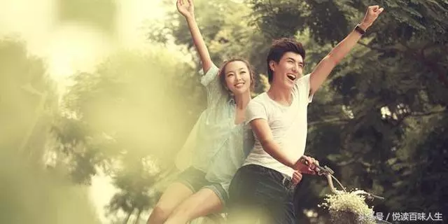 老公送我回娘家坐月子,回家時看到這樣的場景,我的做法蠢極了