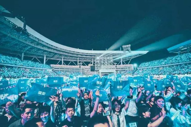 當五月天遇見NINE PERCENT:流量無罪,作品無價