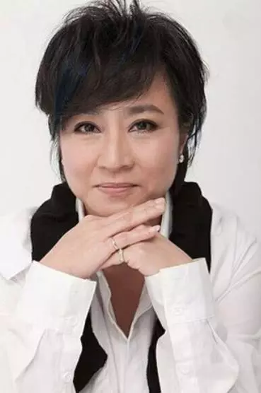 本土藝人楊麗音,為家人毅然放棄事業,女兒和媽媽一樣美麗,如今形象大變樣卻更幸福