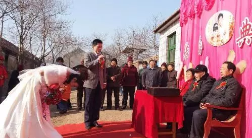 女兒結婚,俺陪嫁20萬,女婿敬茶時喊俺聲爸,俺決定一分錢不給