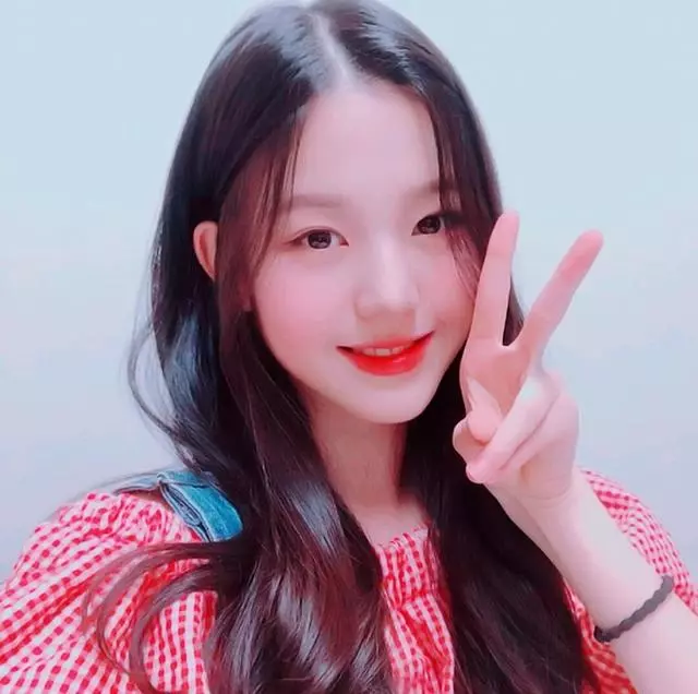 IZONE張元英,TWICE朴志效再強勢,也越不過BLACKPINK出身的她!