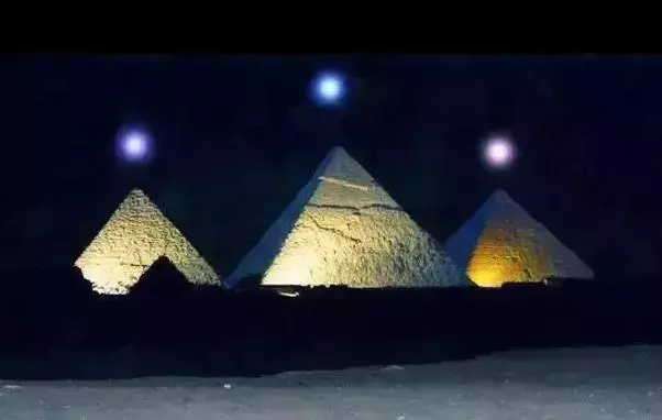 埃及金字塔是不是外星人建造?關於金字塔的這些數據,更增添神秘