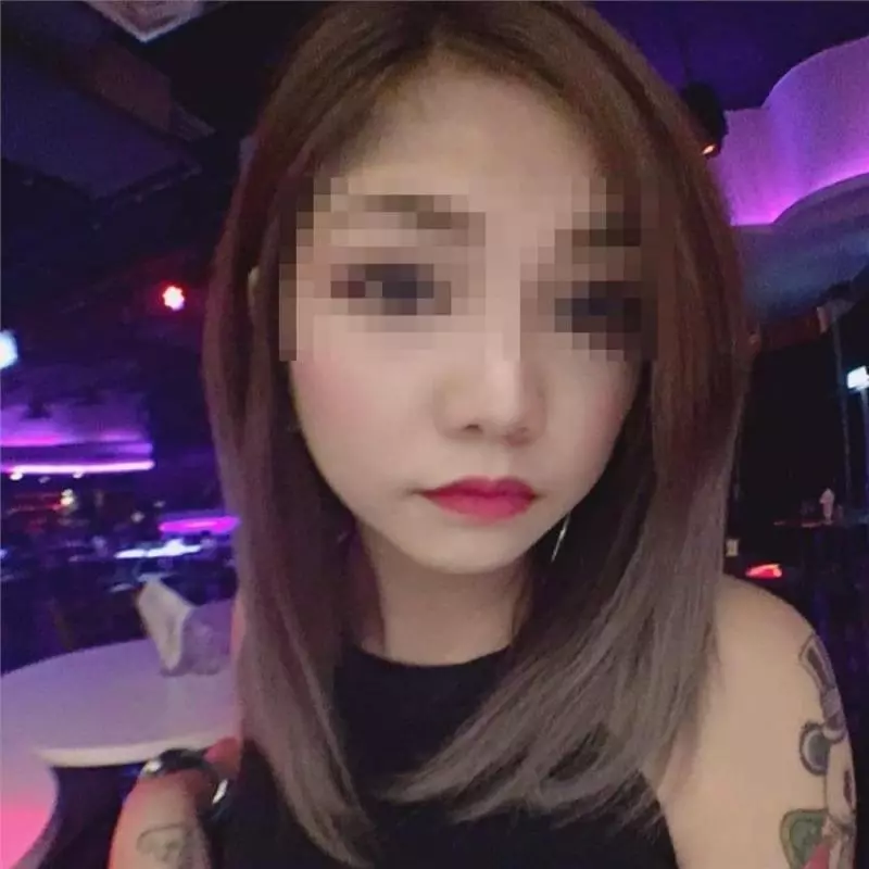 【你要紅 · 我讓你紅!】大馬男子搞大肚子後,直接拋棄「超美老婆」和孩子,因為在夜場認識了「超性感小三」!老婆在臉書公開