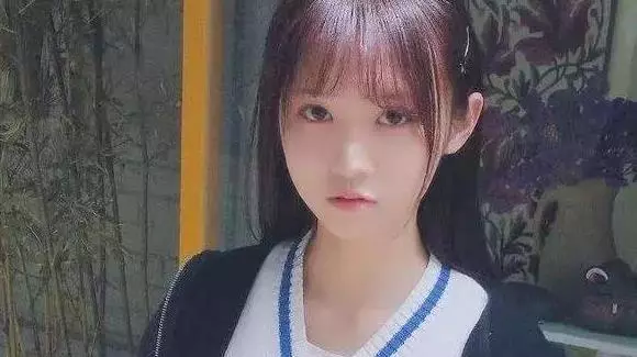 又一位22歲明星服藥自殺,當晚留下定時微博稱:我不配做人!
