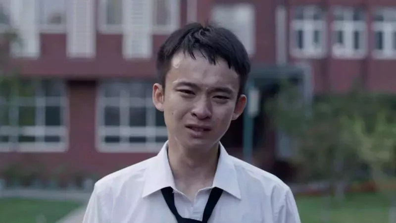 兒子比爹紅的五對明星,謝霆鋒上榜,他的兒子19歲就成影帝!