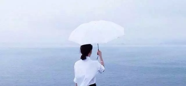 生孩子後被婆婆送去娘家坐月子,婆婆生病俺送她去小叔子那養病