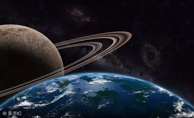 乘坐比光速快1億倍的飛船,是不是很快就能到宇宙邊緣?