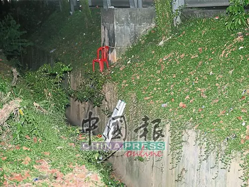 ◤殺人貨卡◢撞入深溝右肩重傷 女傷者慶幸逃死劫