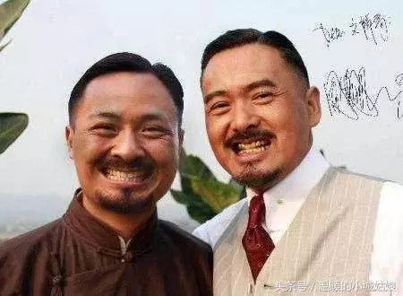 山寨明星瘋狂撈金,假楊冪拍一個廣告10萬,假汪峰年收入超600萬!!!
