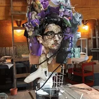 現實中的透視外掛:美國藝術家用垃圾做的名畫,騙過你的雙眼