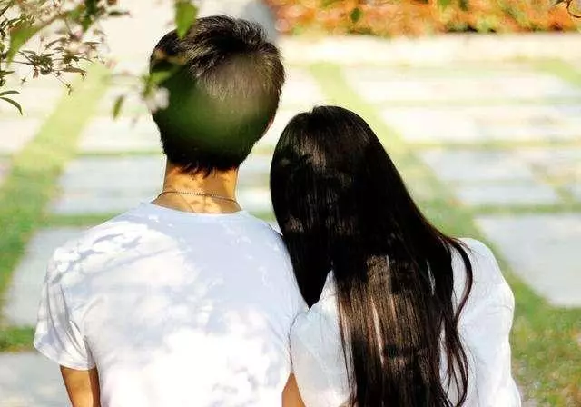 阿姨你真是會做生意啊,給我7W的彩禮卻要我家近百W的陪嫁