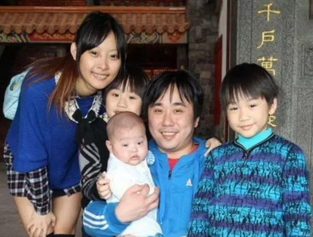 他兩歲出道拍戲被父母當搖錢樹,今13歲皮膚潰爛讓人心疼