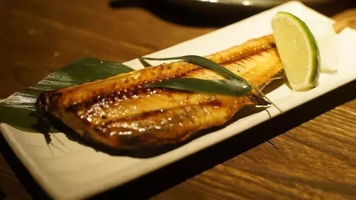 芥末怎麼蘸？吃生魚片什麼順序？竟然吃錯這麼多年日料_壽司！