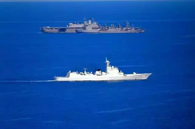日媒披露「准航母」闖南海驚險24小時:被蘭州艦嚇得驚慌失措