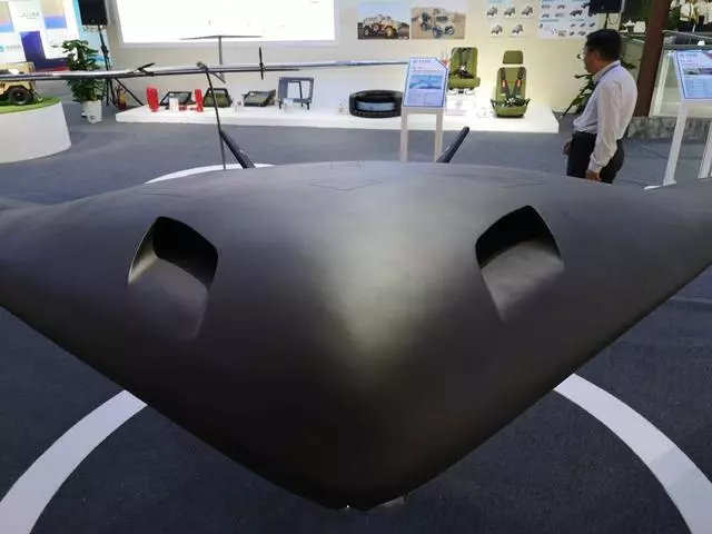 中國無人機和反艦飛彈型號相當於整個世界的總和,為什麼這麼多