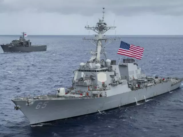 敘利亞局勢再度緊張!美航母打擊群進入地中海,俄黑海艦隊也動了