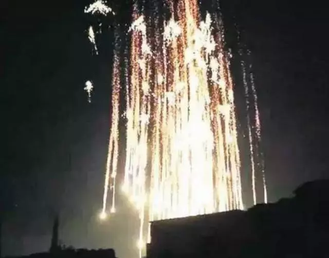 敘利亞局勢再度緊張!美航母打擊群進入地中海,俄黑海艦隊也動了