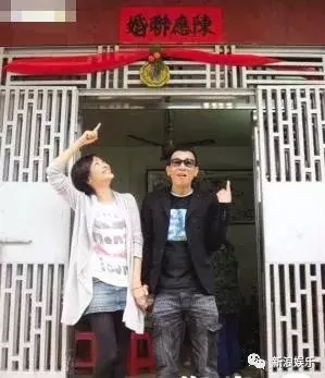 陳小春微博發文,思念雙親恩情