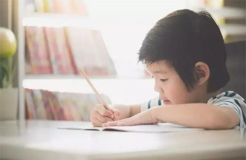 孩子不是讀書的料?請相信他們是來報恩的,看完淚目!