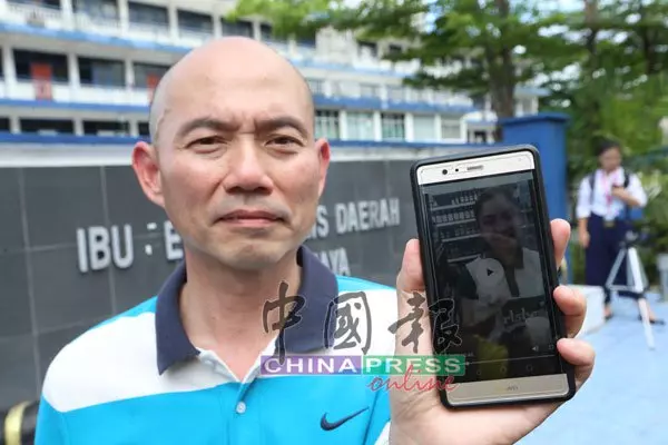 ◤辱罵啤酒女推銷員◢ 他這次大條了!警方已經尋找涉案男子助查, 可能被判監禁5年!