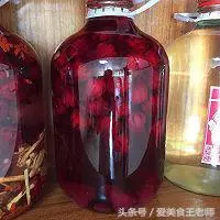 洛神花美顏養生酒,洛神花具有降血壓,養顏,補血等的功效