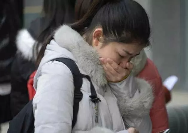 65歲婆婆帶著百萬拆遷款改嫁,不相信兒子媳婦,竟然相信外人!