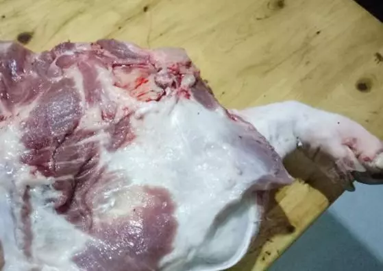 豬的「前腿肉」和「後腿肉」有什麼區別?不懂你30年的豬肉白吃了