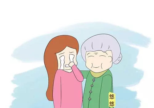 月子期間,無意中聽到婆婆打電話,我不動聲色把碗和她換了