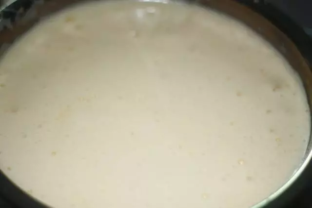 新手必試的海綿紙杯蛋糕,不開裂、不回縮,孩子們超級喜歡吃!